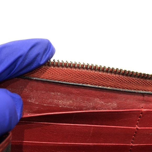 Gucci Red Enamel Zip Around Long Wallet Sku#84182 (gently used,zipper pull miss) - Picture 9 of 13